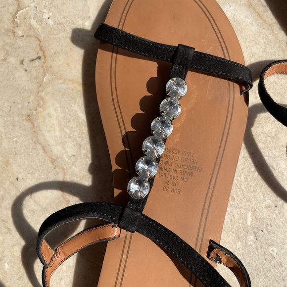 H&M Suede Stud Flats - Picture 3 of 14